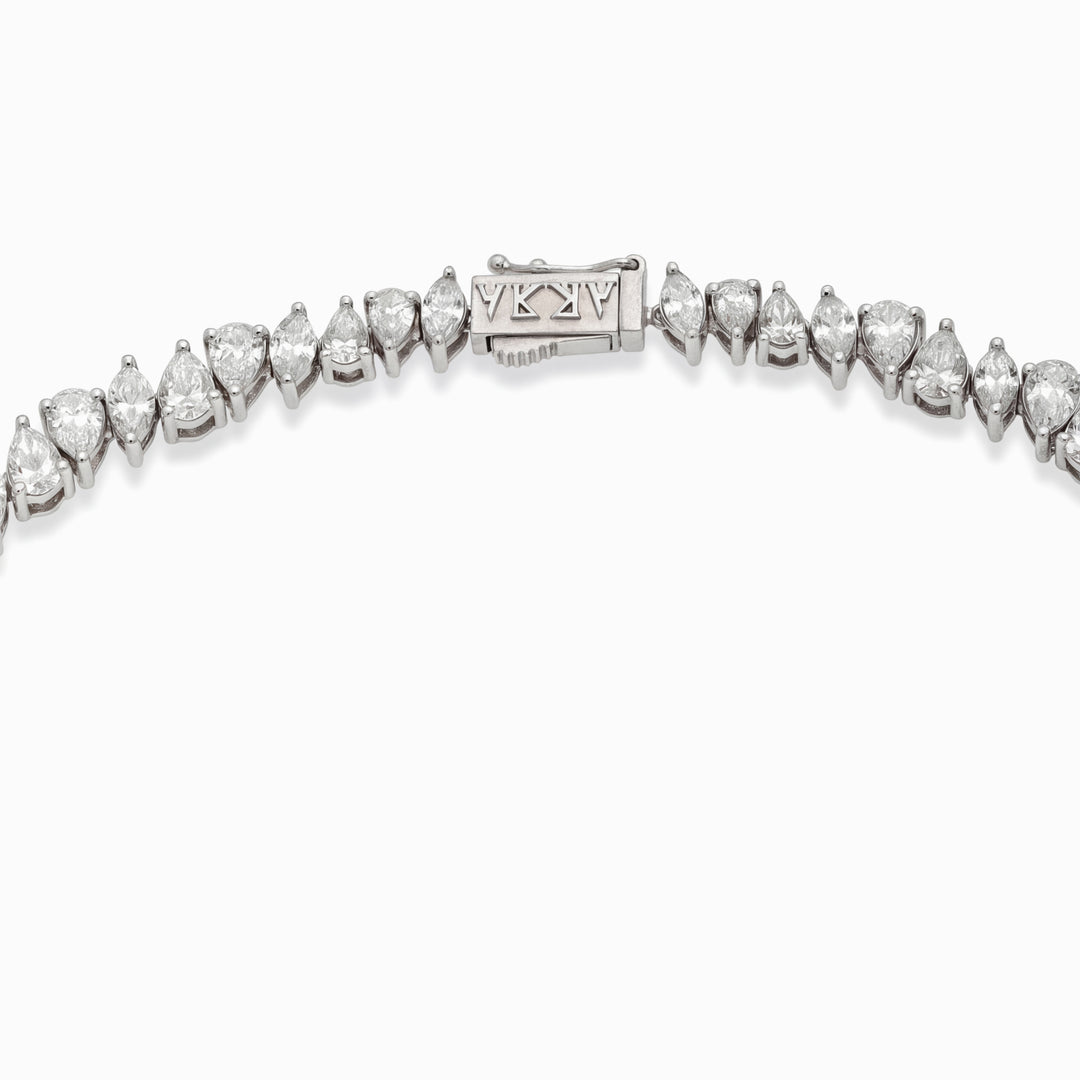 Diamond Drop Necklace in 18K White Gold